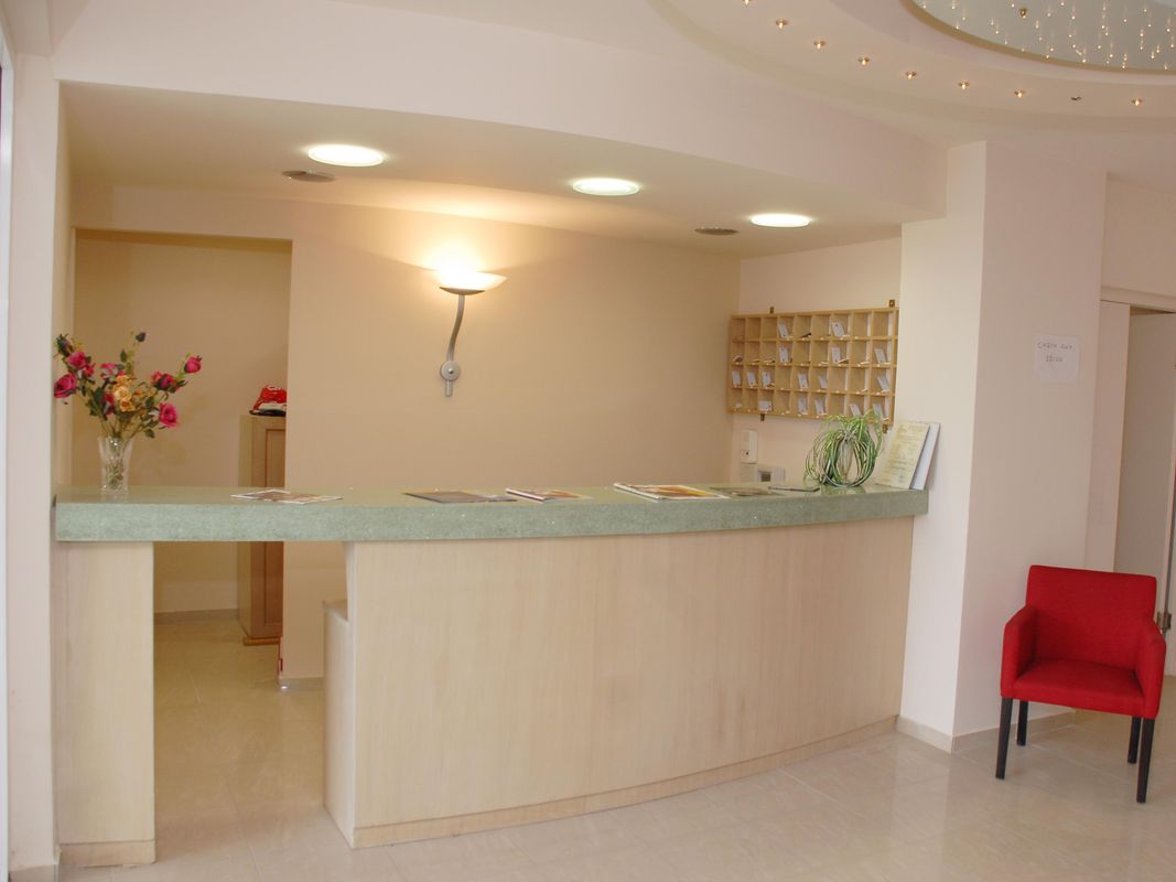 Glyfada Beach Hotel фото 3