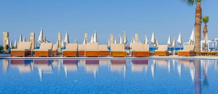 Фото отеля Flamingo Paradise Beach
