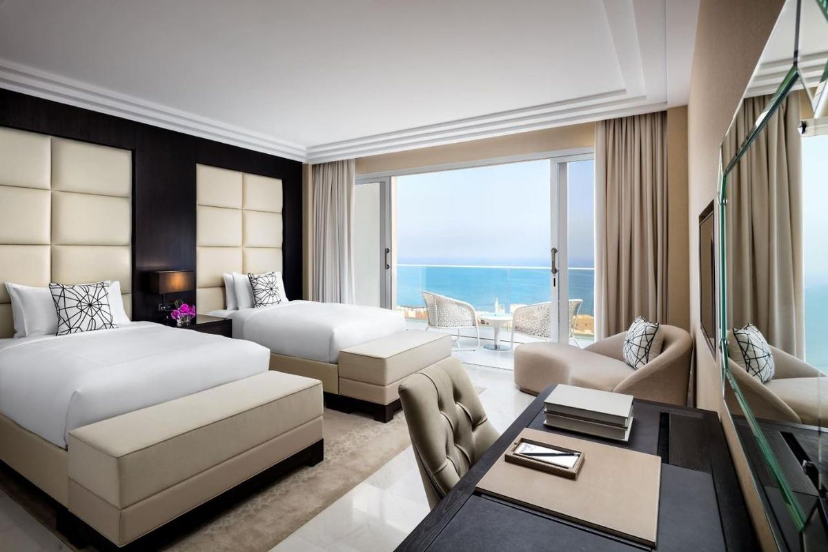 Fairmont Fujairah Beach Resort фото 77