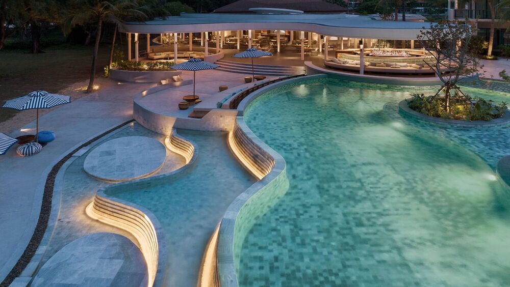 Le Meridien Phuket Mai Khao Beach Resort фото 40