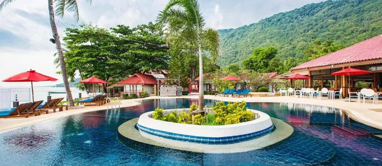 Фото отеля Buri Beach Resort