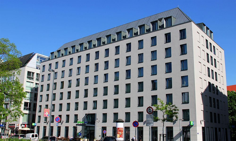 Holiday Inn Express Dresden City Centre фото 0