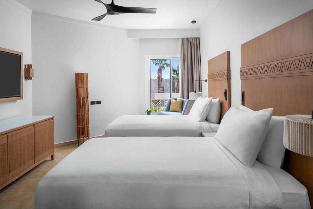 DoubleTree by Hilton Sharks Bay Resort фото 143