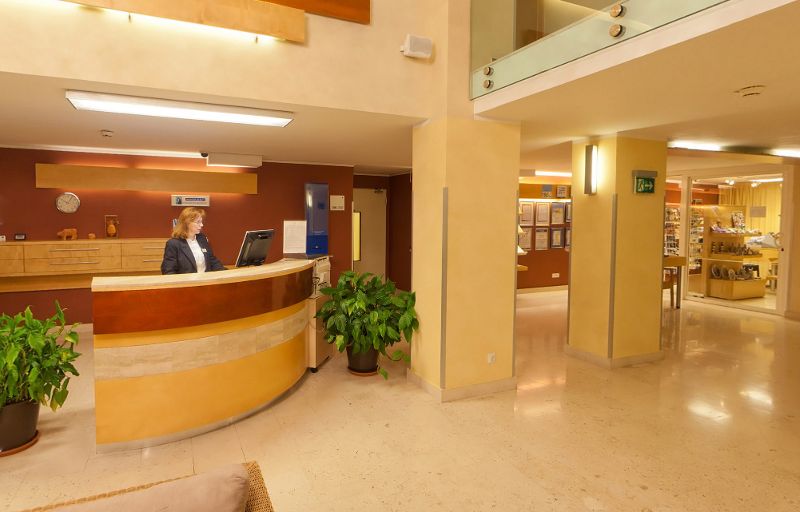 Valamar Bellevue Hotel & Residence фото 31
