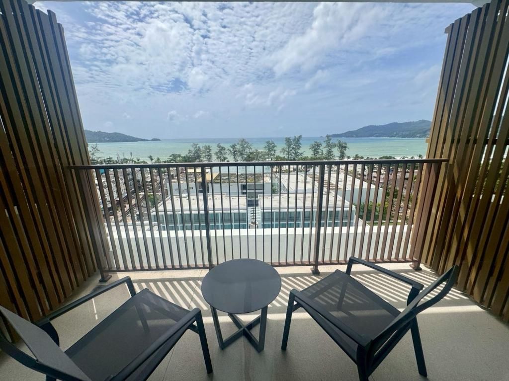 Patong Beach Hotel by See2Sea фото 69