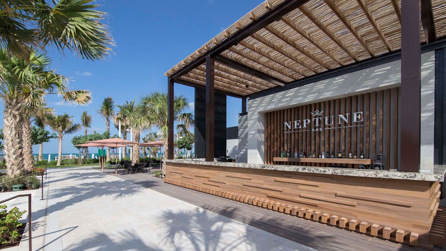 Bluewaters Beach Hotel фото 12