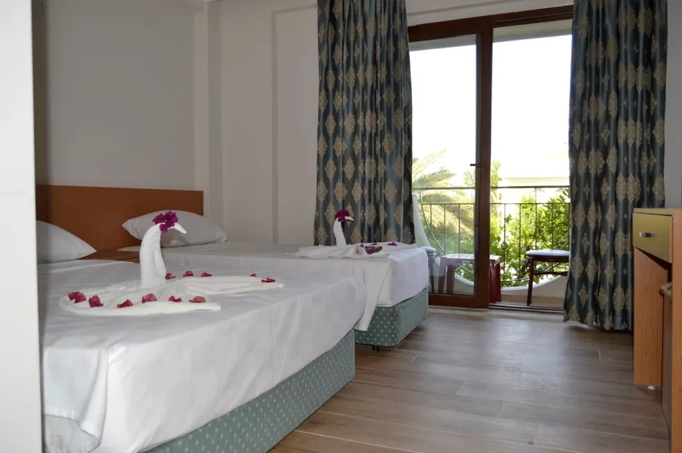 Britannia Hotel & Villas фото 2