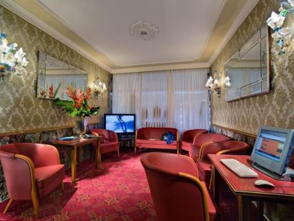 Hotel Montecarlo фото 6