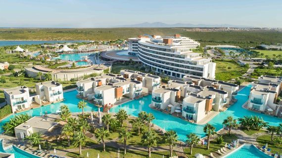 Aquasis De Luxe Resort & SPA