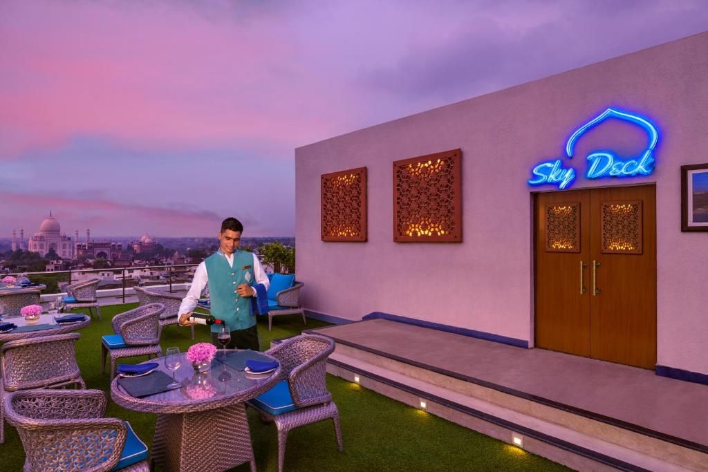 The Gateway Hotel Fatehabad фото 27