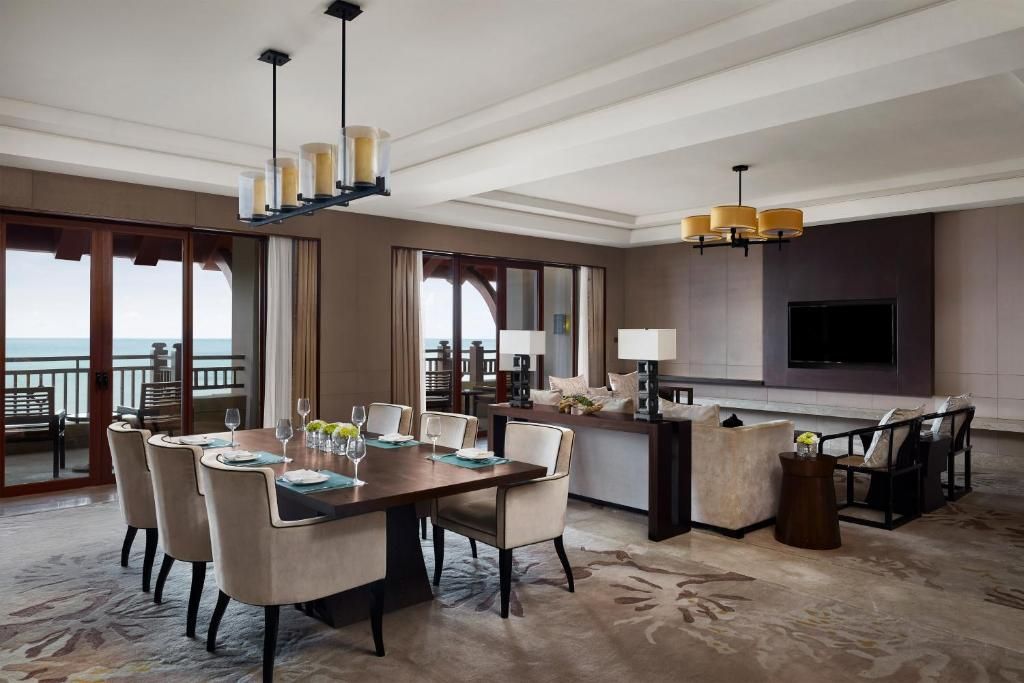 Haikou Marriott Hotel фото 28
