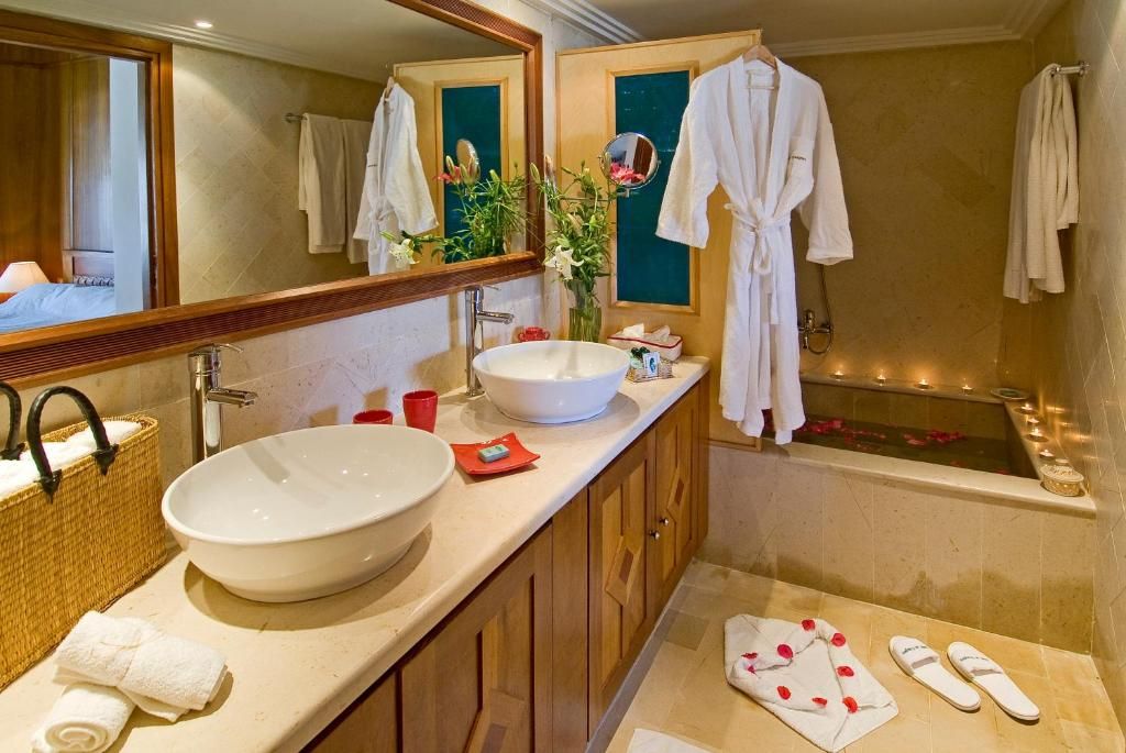 The Orangers Beach Resort and Bungalows фото 61
