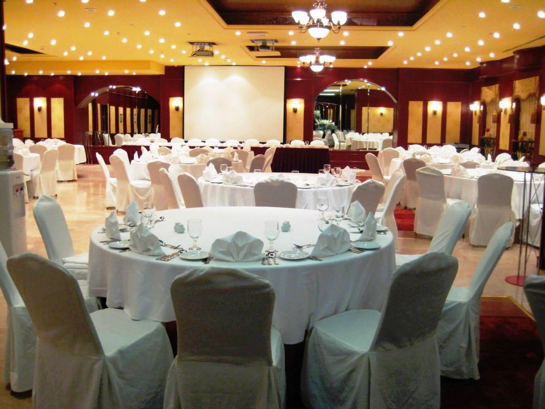Emirates Concorde Hotel & Residence фото 9