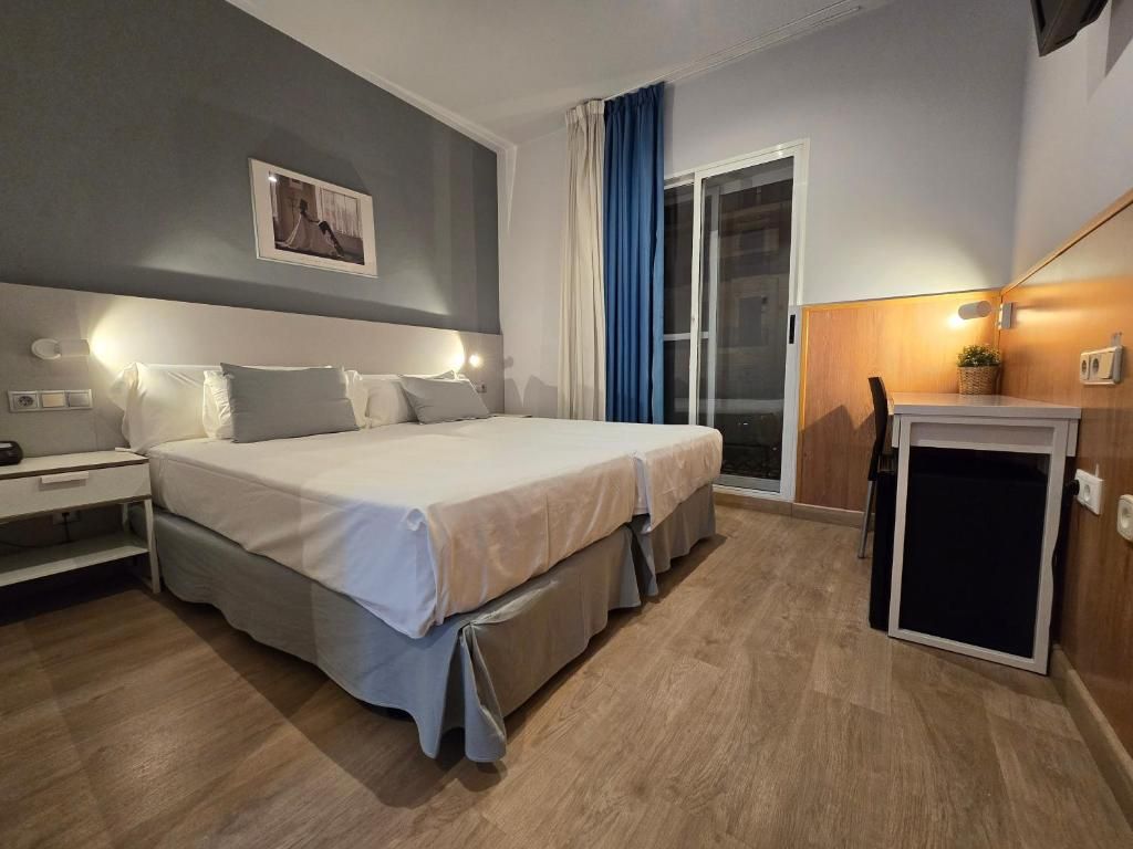 Hotel Rambla Alicante фото 4