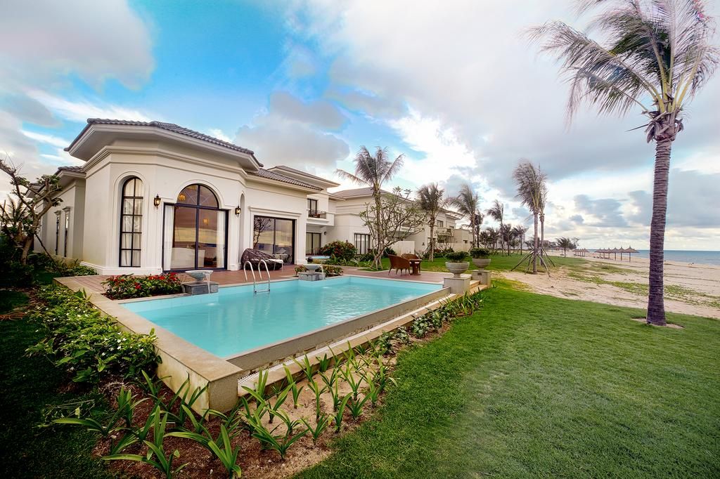 Melia Vinpearl Cam Ranh Beach Resort фото 34
