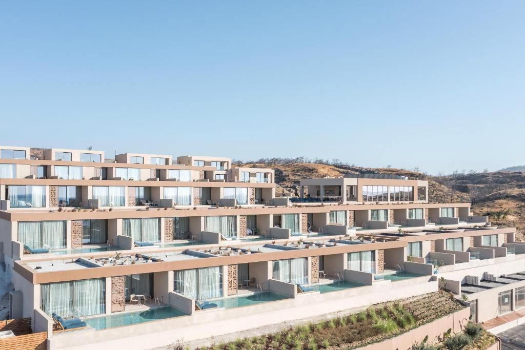 Este Elegant Suites & Villas (Adults Only) фото 0