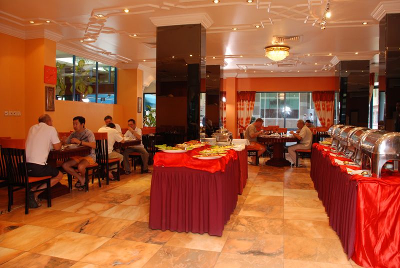 Al Bustan Hotel Flats Apart фото 25