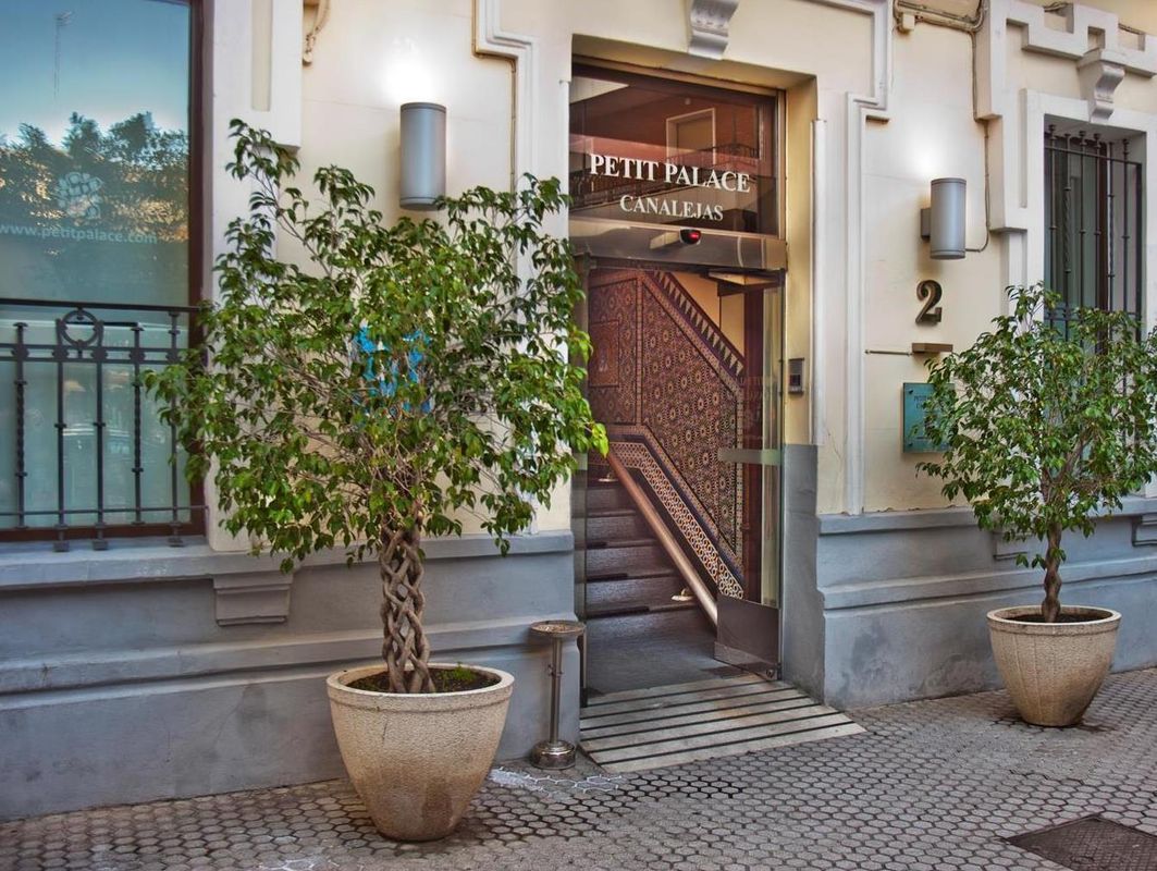 Petit Palace Canalejas Sevilla фото 1