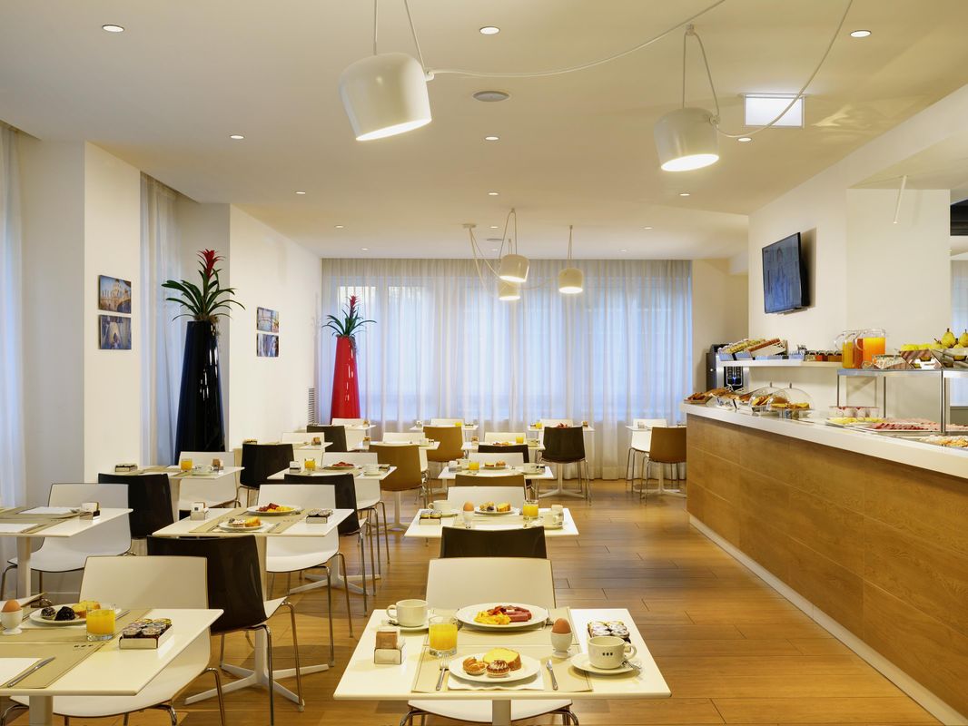UNAHOTELS Century Milano фото 16