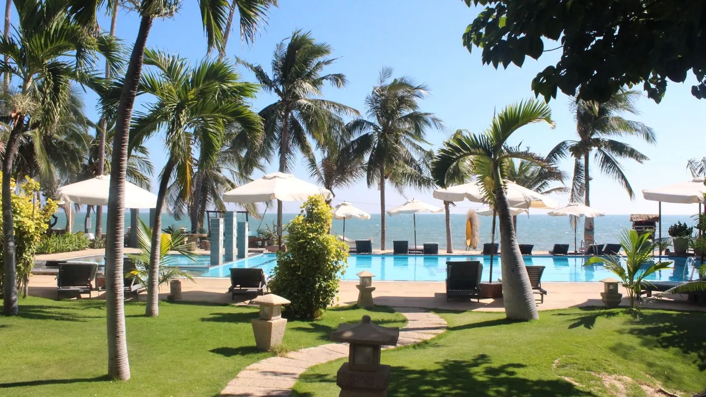 Dynasty Muine Beach Resort фото 7