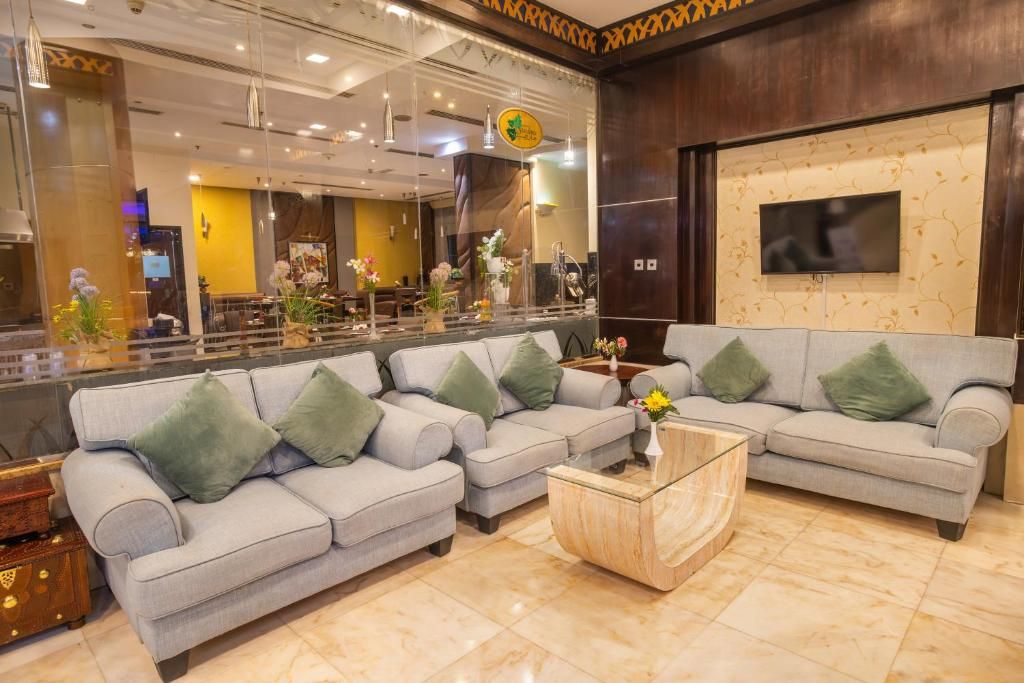 Al Jawhara Gardens фото 15