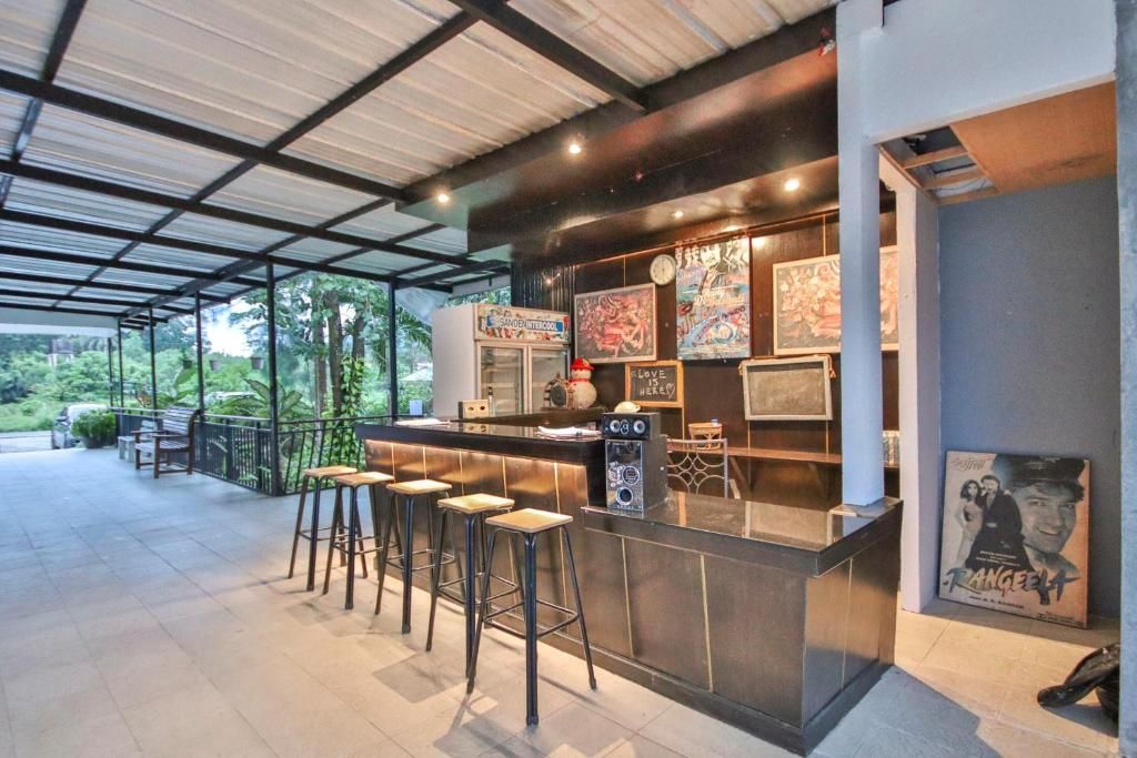 Praewa Villas Naiyang Phuket фото 12