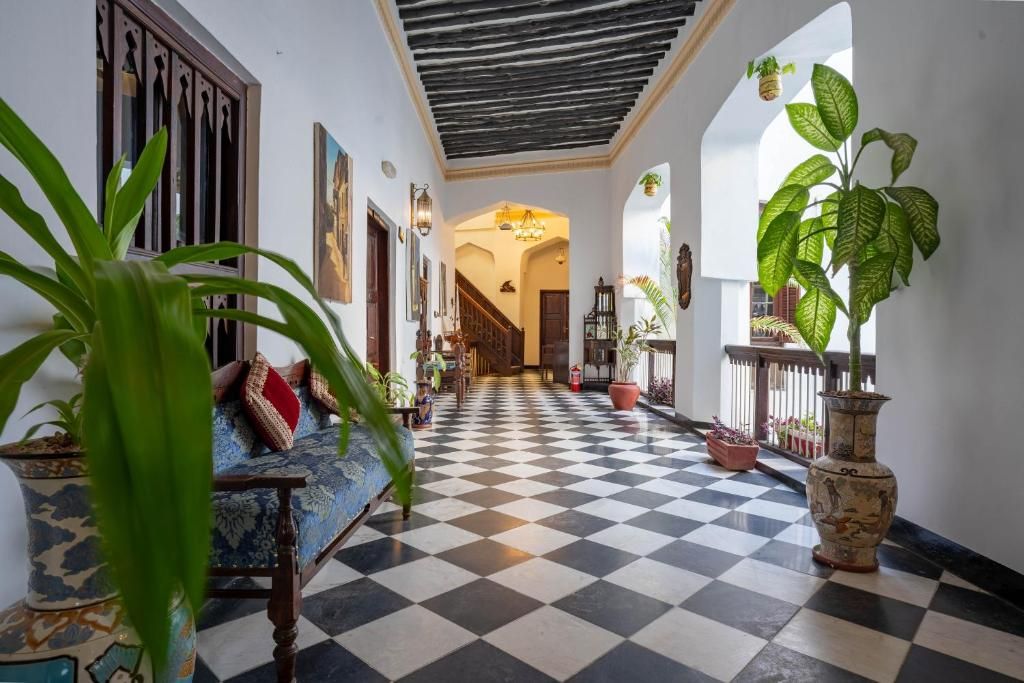 Dhow Palace фото 67