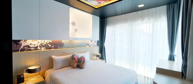 Фото отеля Sleep with Me Hotel