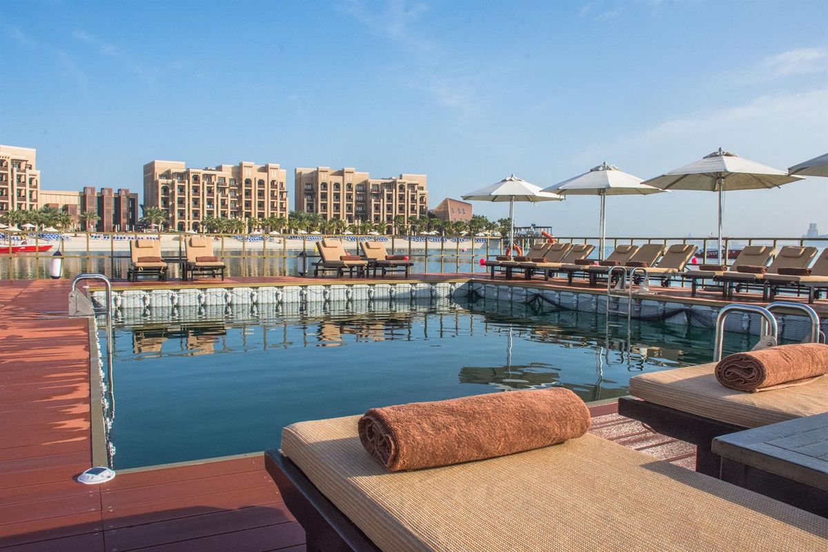 DoubleTree by Hilton Resort & Spa Marjan Island фото 11