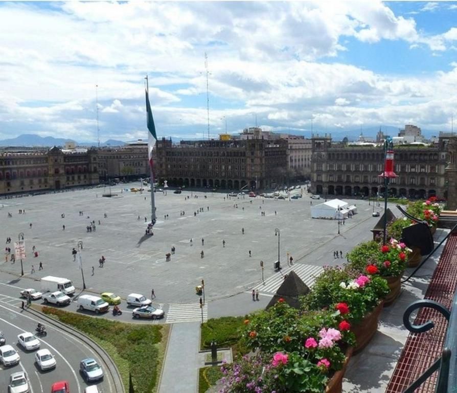 Zócalo Central фото 26