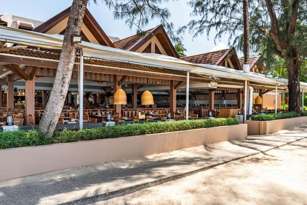 Best Western Premier Bangtao Beach Resort & Spa фото 106