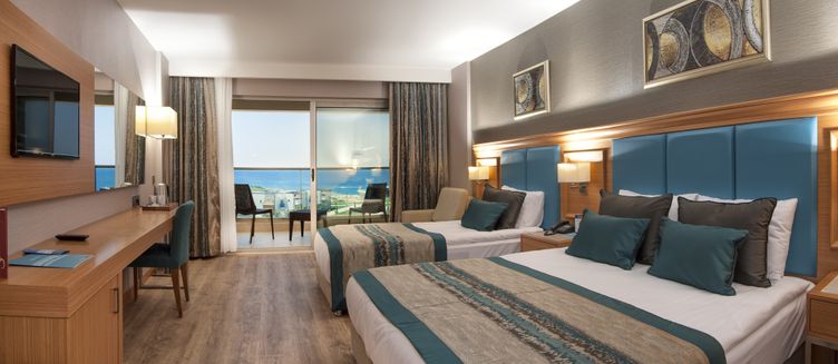 Фото отеля Aquasis De Luxe Resort & SPA