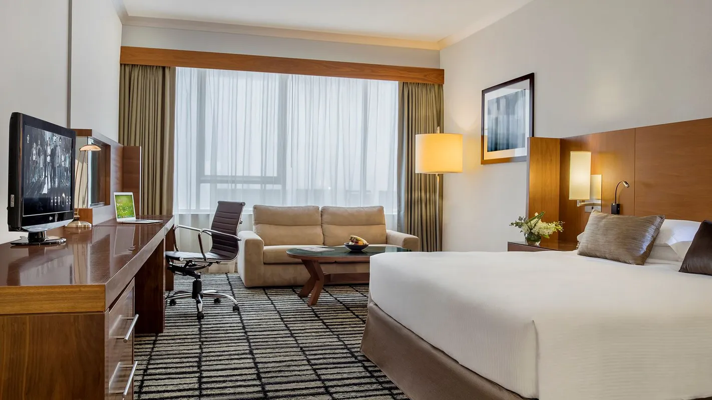 Jumeira Rotana фото 3