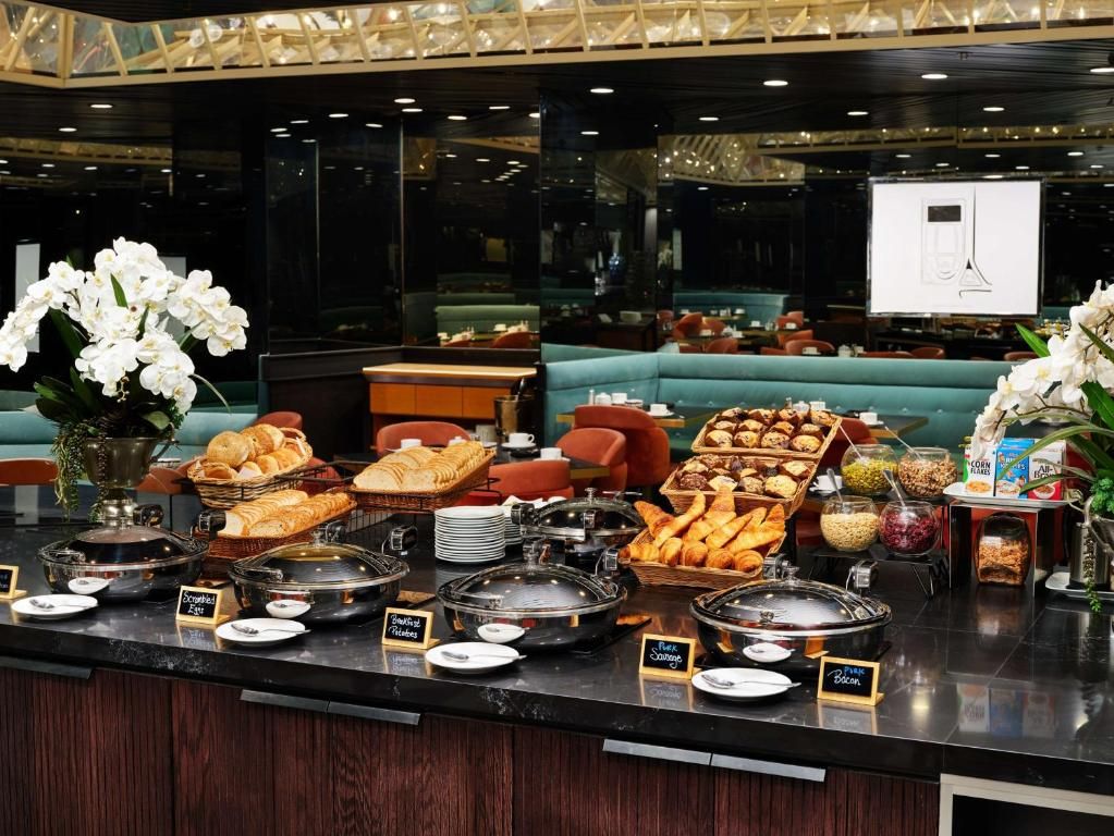 Millennium Hilton New York One UN Plaza фото 14