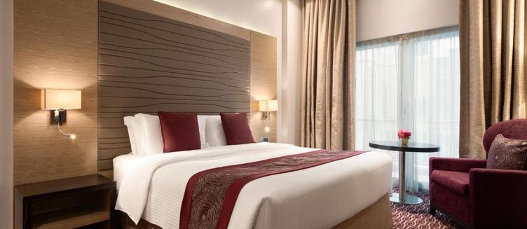 Фото отеля Ramada Manama City Centre