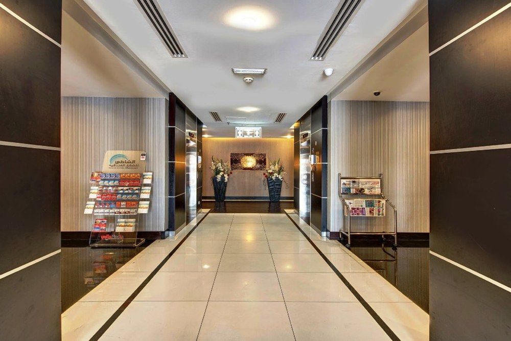 Beach Hotel Apartment фото 24