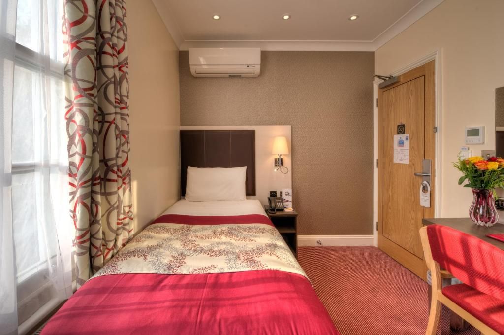 Comfort Inn Buckingham Palace Road фото 29