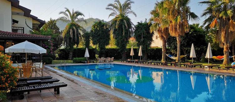 Фото отеля Efe Hotel Gocek