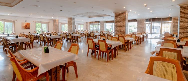 Фото отеля Grand Hotel Derin