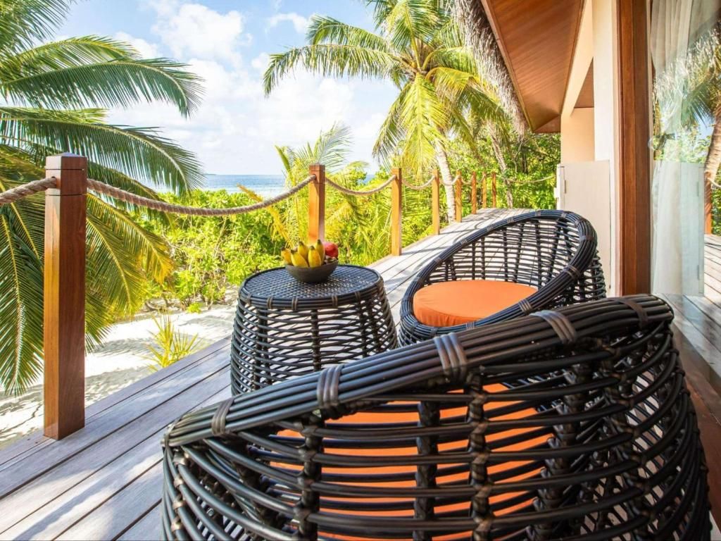 V Villas Maldives at Mirihi фото 42