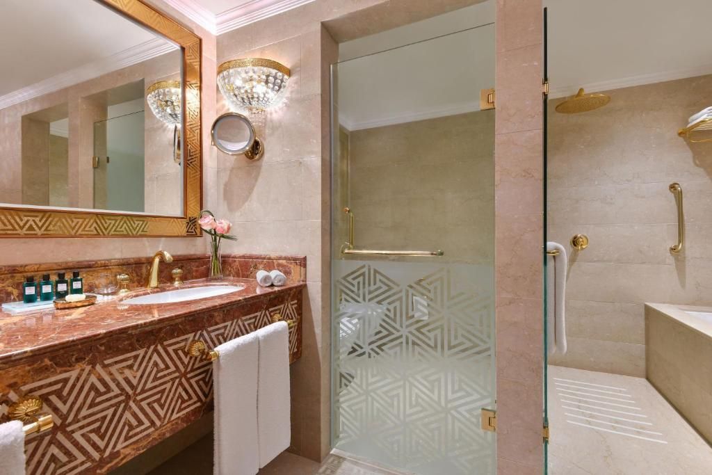 Sheraton Grand Doha Resort & Convention Hotel фото 64