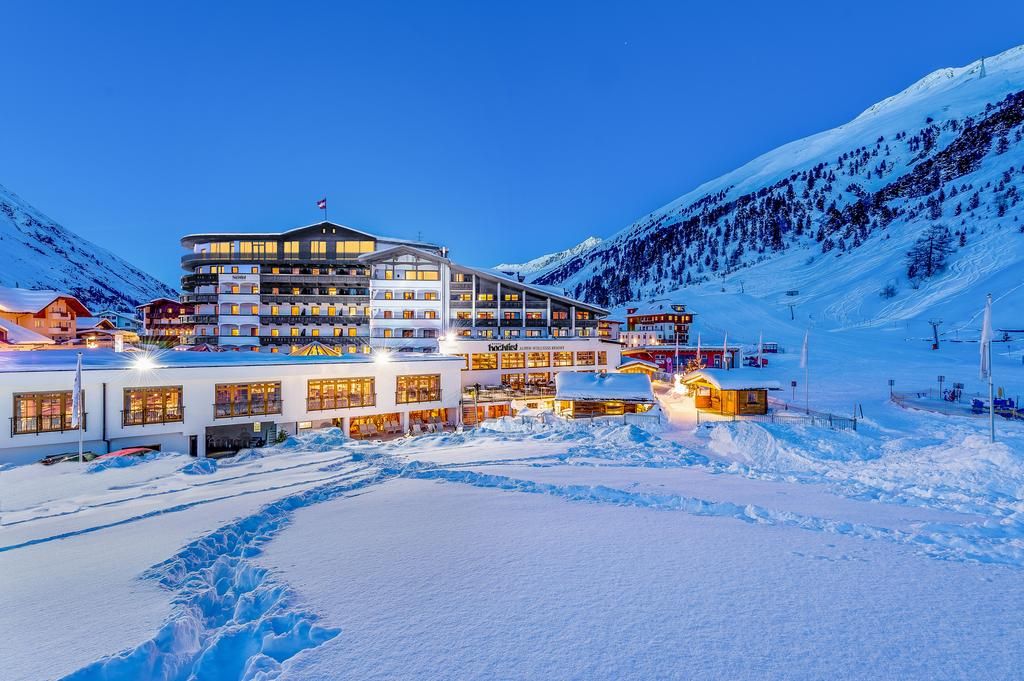 Hochfirst Alpen-Wellness Resort фото 0