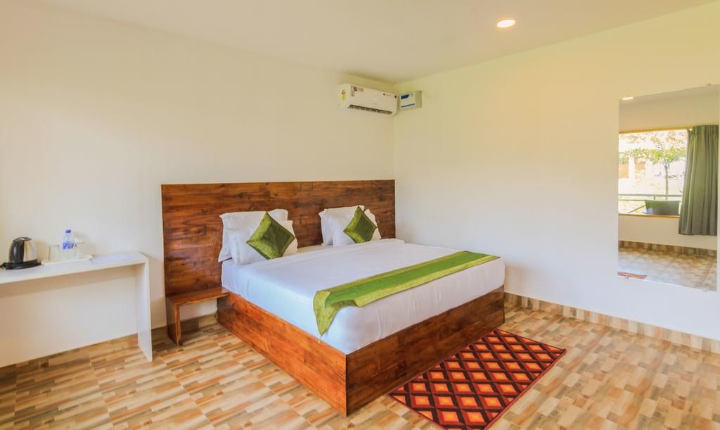 Treebo Trend Lands End Beach Resort фото 43