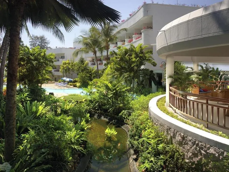 Novotel Rayong Rim Pae Resort фото 19