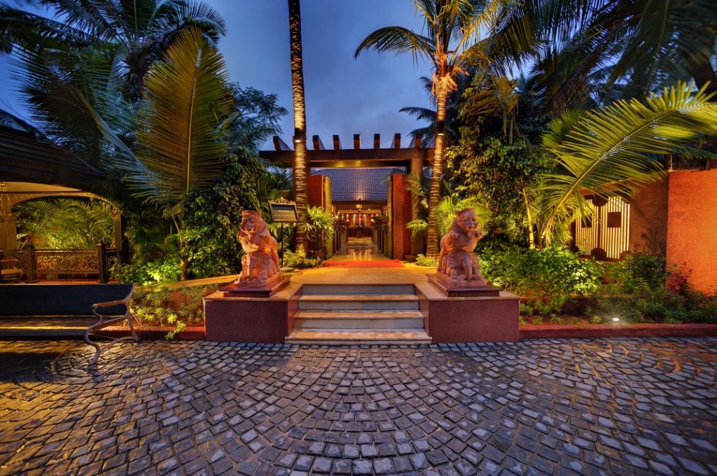 Mayfair Hideaway Spa Resort фото 21