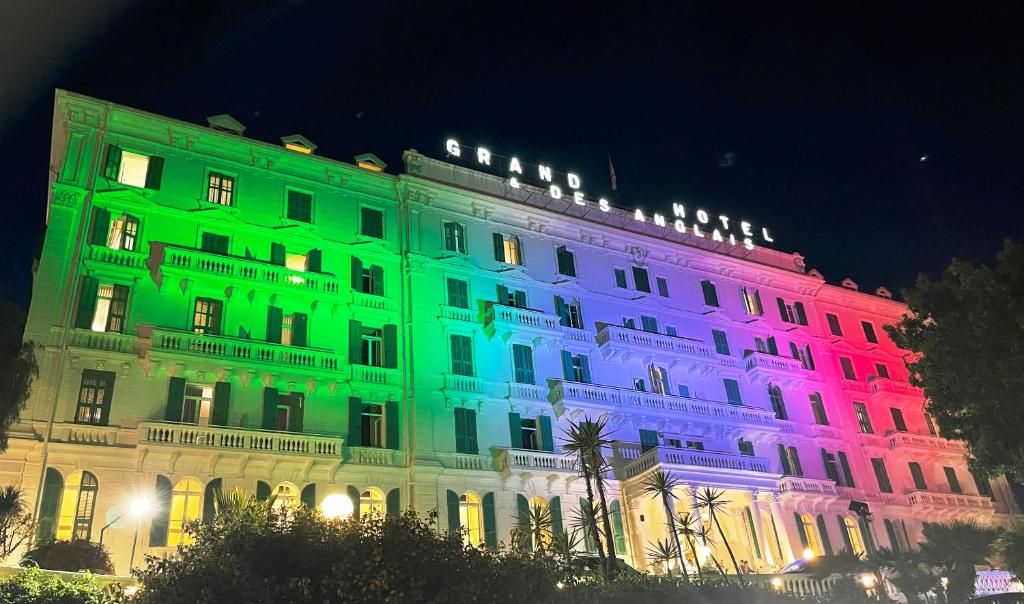 Grand Hotel & Des Anglais "Parcheggio gratuito" фото 4