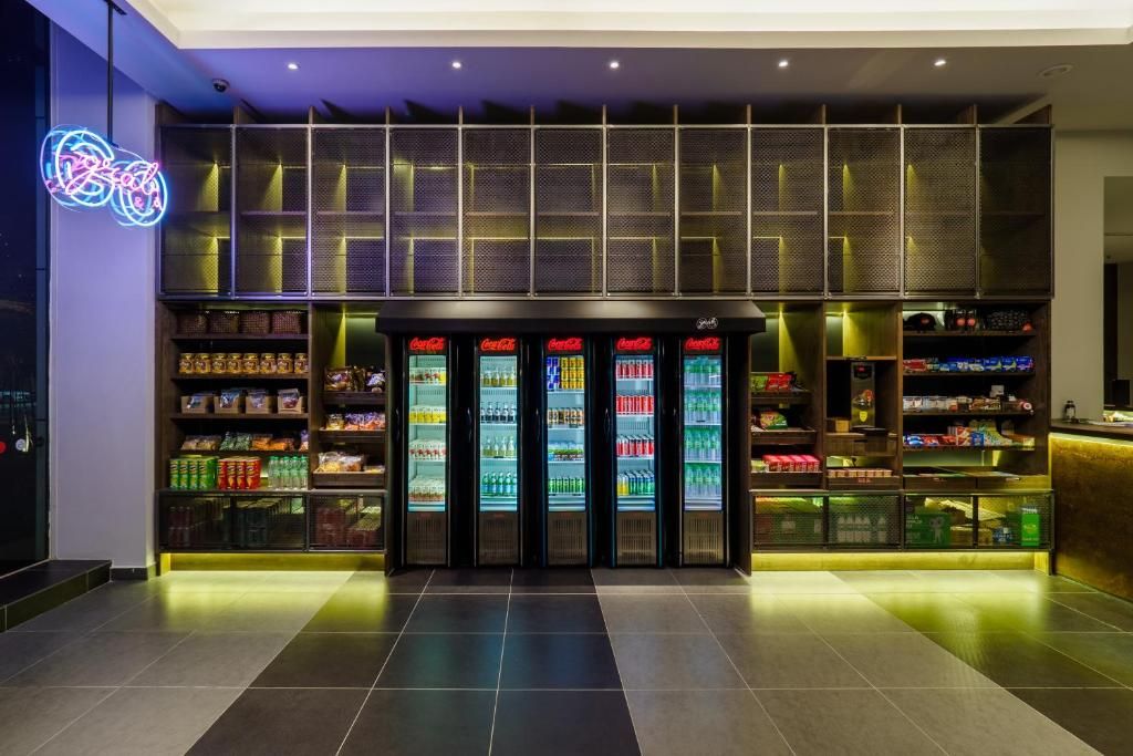 Tune Hotel Klia-Klia2, Airport Transit фото 15