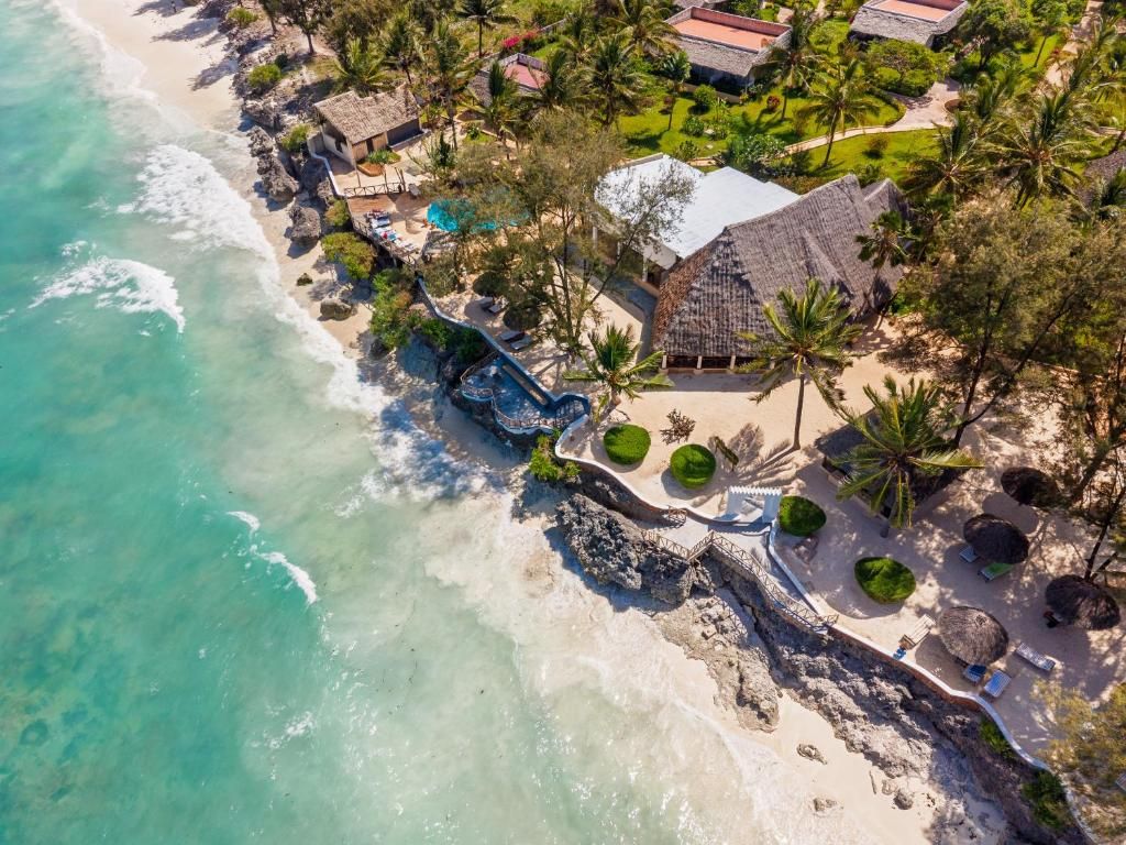 Tanzanite Beach Resort фото 40