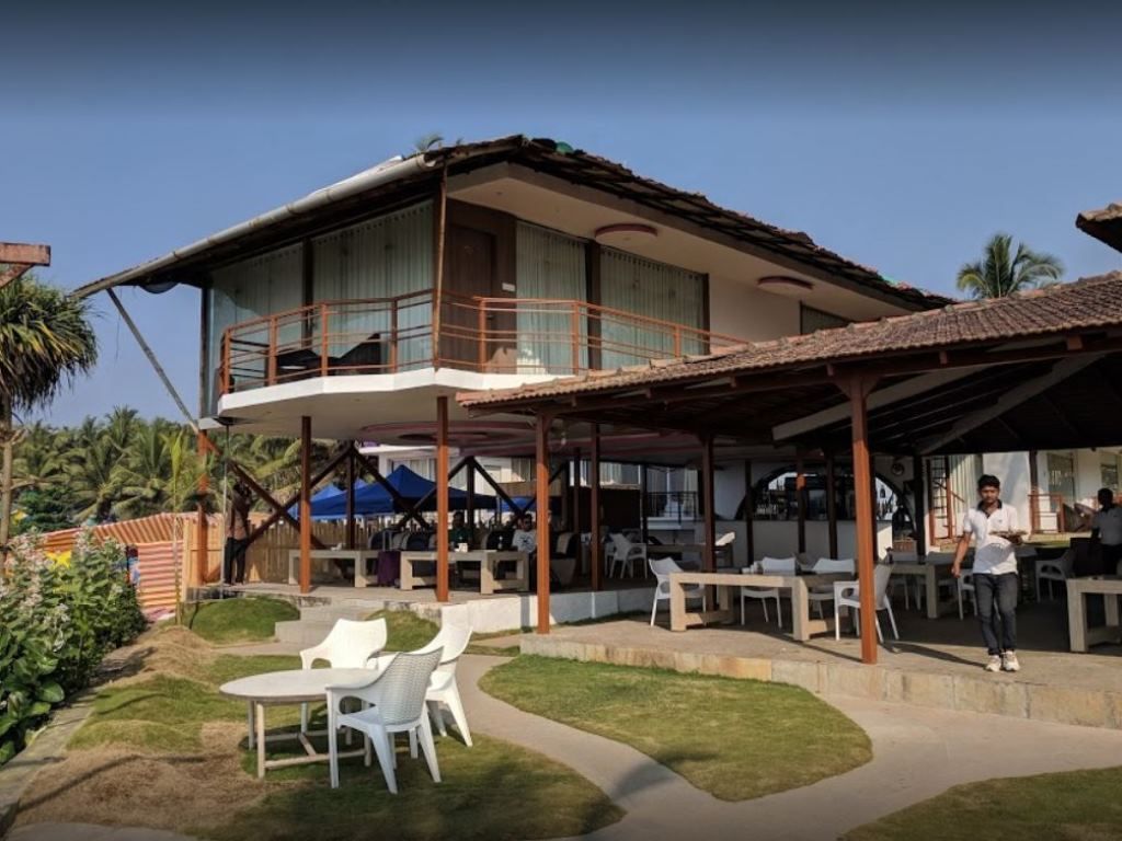 Royal Boomerang Beach Resort фото 1