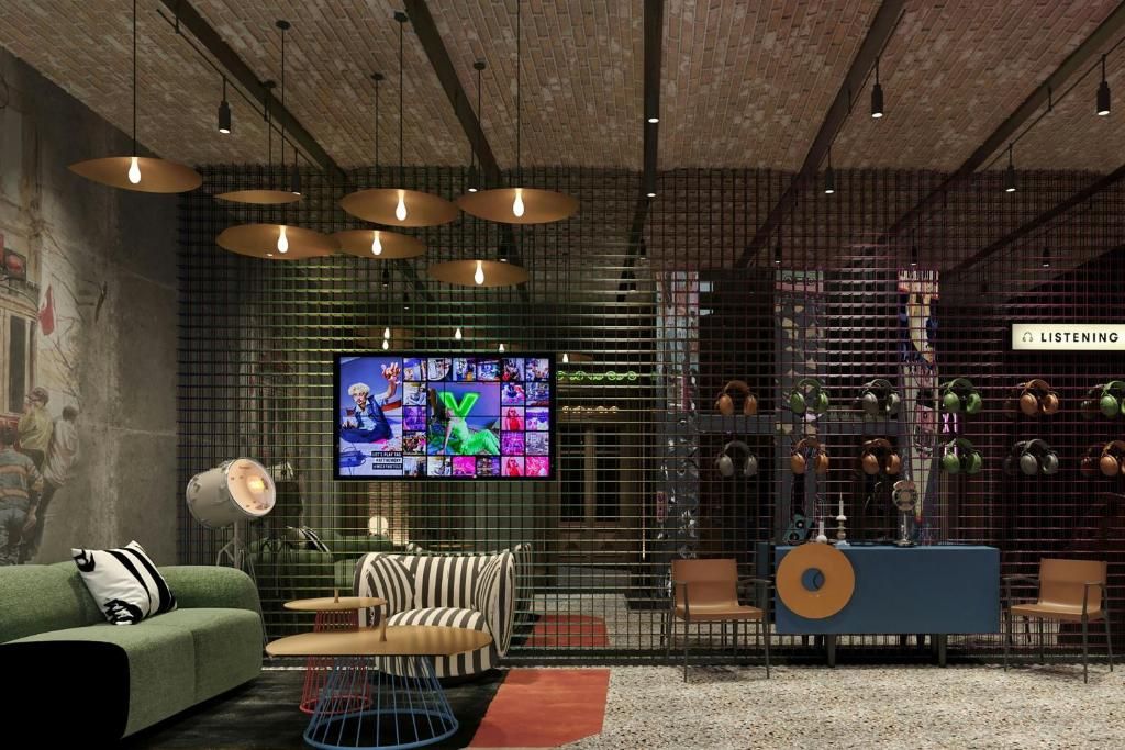 Moxy Istanbul Beyoglu фото 16